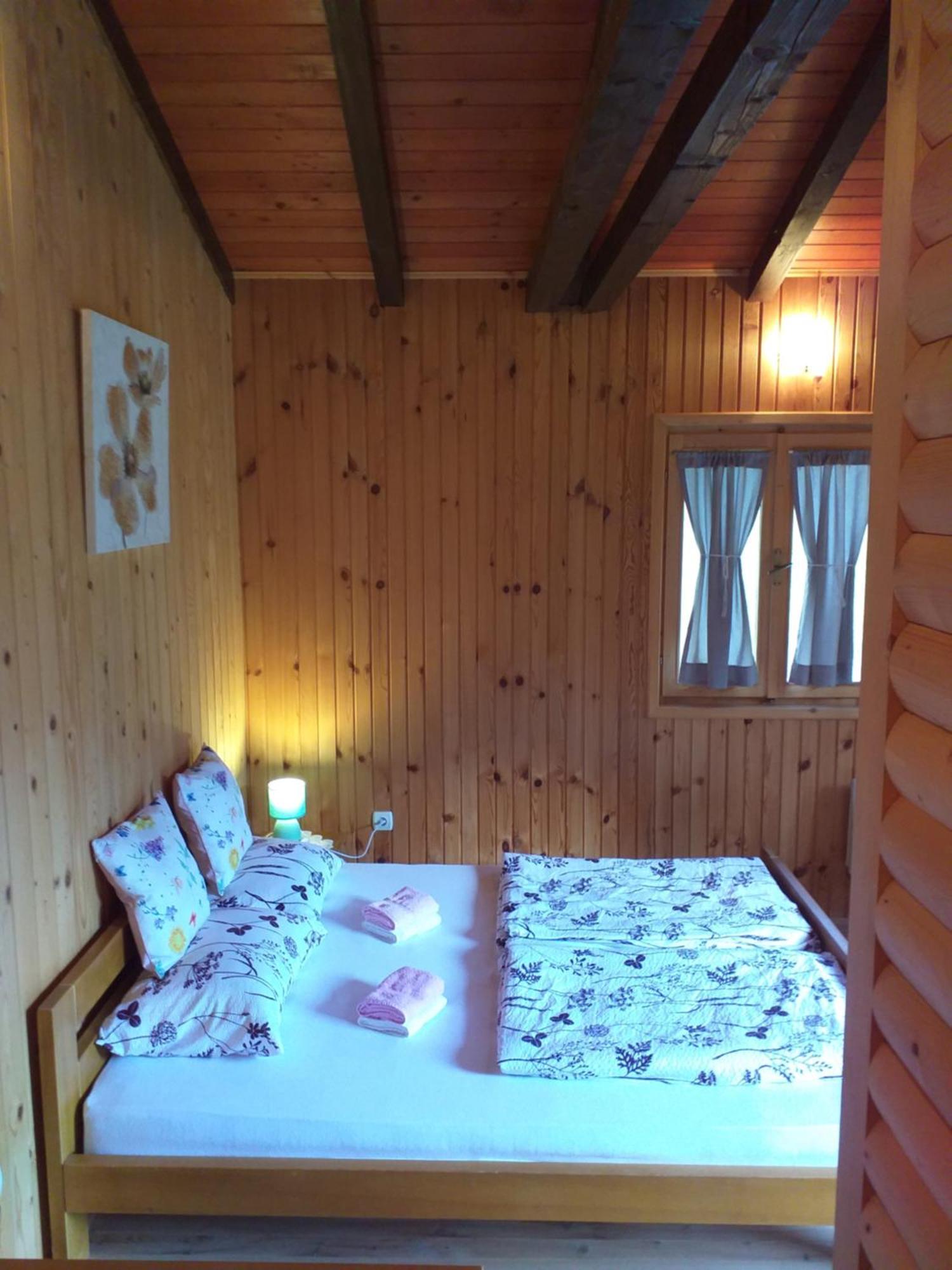 Motel Bavaria Φότσα Εξωτερικό φωτογραφία