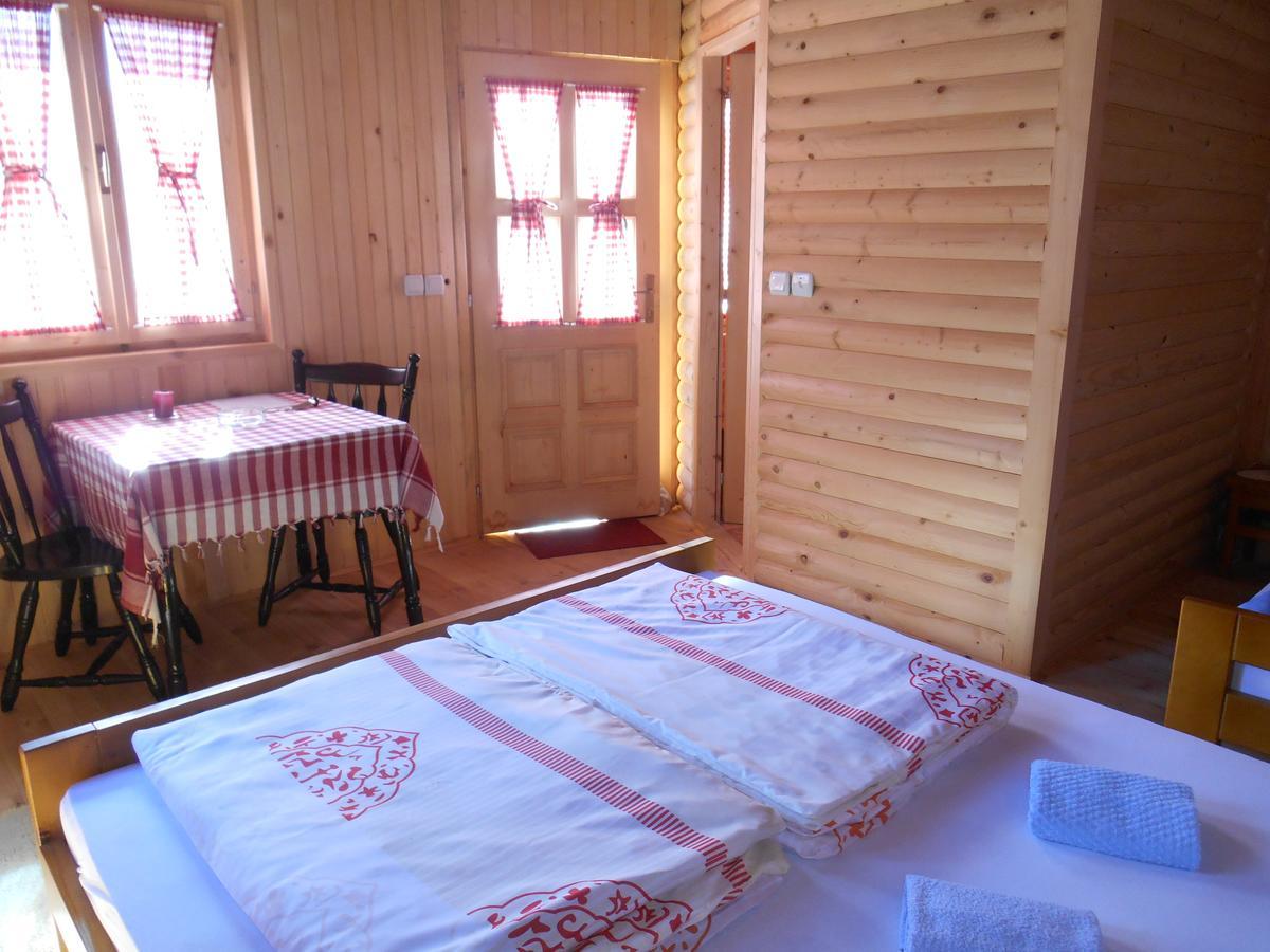 Motel Bavaria Φότσα Εξωτερικό φωτογραφία