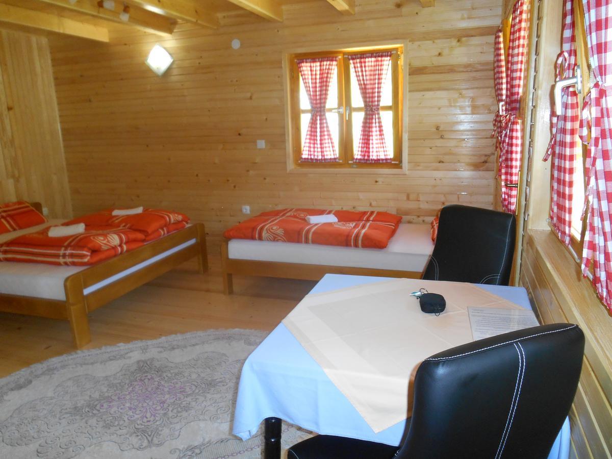 Motel Bavaria Φότσα Εξωτερικό φωτογραφία